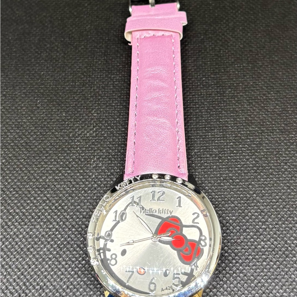 Hello Kitty Pink Strap Watch - Picture 3 of 4